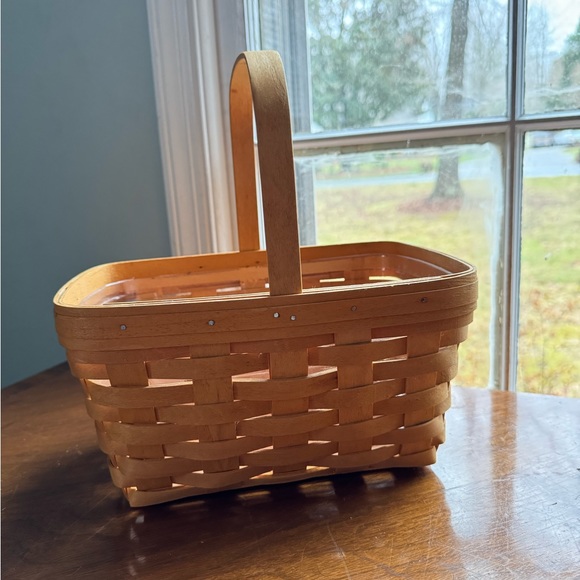 Longaberger Handwoven Basket - Picture 1 of 7